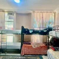 خوابگاه دخترانه رو برو مترو صادقیه