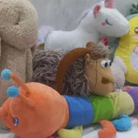 عروسک و اسباب بازی