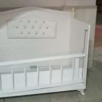 تخت کودک مناسب سیسمونی