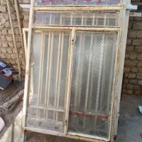 پنجره آهنی