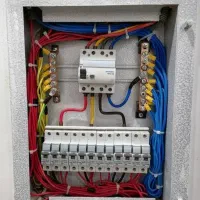 برقکاربرقکاری ساختمان کیان‌اباد کیانپارس کیانشهر