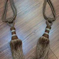 نگهدارنده پرده