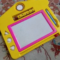 دو عدد اسباب بازی