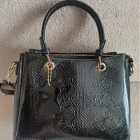 کیف ورنی مجلسی جا دار