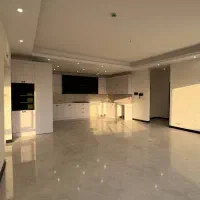 همسایه-ها-آپارتمان-دارن-شما-شاه-نشین-فول-127متری