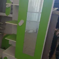 کمدلباس و ویترین اسباب بازی