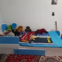 تخت نوجوان سالم