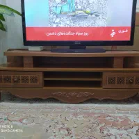 میز تلویزیون شیک و تمیز