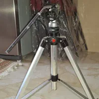 سه پایه دوربین عکاسی اصل ژاپن