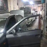 به یک مکانیک مسلط به ماشینهای ایرانی وچینی