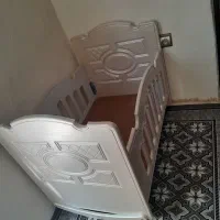 تختخواب گهواره ای کودک