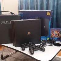 PS4 Pro 1trb نو ، بسیار کم کار