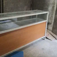 ویترین فلزی