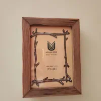 قاب عکس چوبی