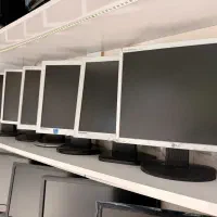 مانیتور ۱۷ اینچ ال سی دی برای دوربین و کامپیوتر