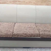 یک دست مبل  به فروش میرسد