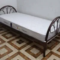 فروش دو عدد تخت یک نفره فرفوژه