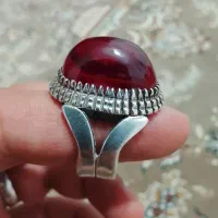 انگشتر یاقوت سرخ