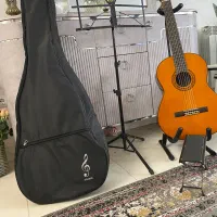 گیتار یاماها