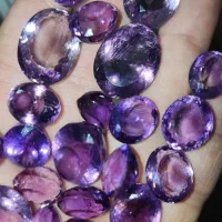 سنگ آماتیست معدنی