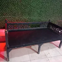 تعدادی اجناس کافه به فروش میرسد