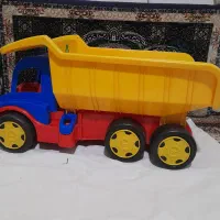 ماشین اسباب بازی