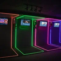 استخدام اپراتور مجموعه بازی (VR و Sim Racing)