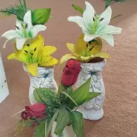 گل و گلدان