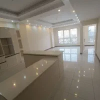 ۸۴ متر / دوخواب / نما تراورتن / سردار جنوب