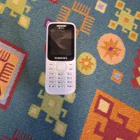 گوشی موبایل ساده سامسونگ