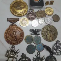 مدال قدیمی تعدادی