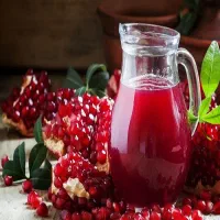 آب انار طبیعی