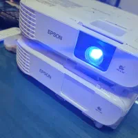 ویدیو پروژکتور اپسونX31مناسب فیلم فوتبال کلاس