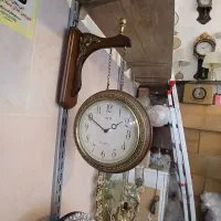 ساعت های دو طرفه به قیمت فاکتور به علت جا به جا