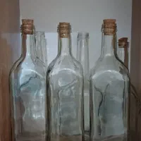 بطری شیشه ایی
