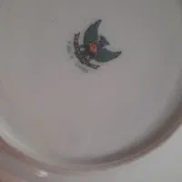 بشقاب گل سرخی|ظروف سرو و پذیرایی|قم, شاه سید علی|دیوار