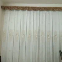 پرده حریر با استر و میل پرده ،کاملا سالم