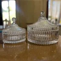 آجیل و شکلات خوری