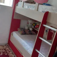 تخت دو طبقه
