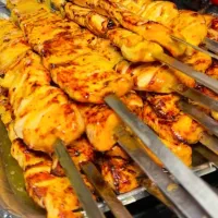 طباخی و پزیرایی از مهمانی ها  مجالس و مراسمات