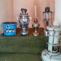 وسایل قدیمی چراغ نفتی علاالدین سه فیتیله