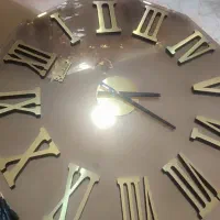 ساعت اینه ای نو