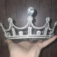 تاج عروسی و کت تدی عروس در حد نو