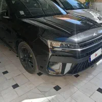 کی ام سی J7