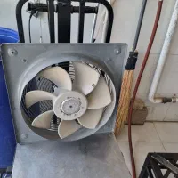 هواکش ۴۰ در ۴۰ دمنده در حد نو و سانتریفیوژ ۴ اسب
