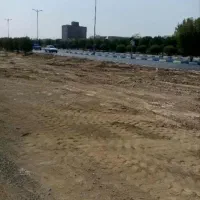 زمین فروشی ۳۲ هکتاری