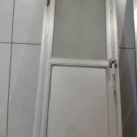 درب آلومینیومی حمام