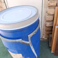 بشکه بستدار محکم شرکتی۱۸۰ لیتری