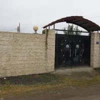 یک من زمین شفته شده