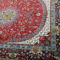 فرش ۱۲ متری قرمز پرز بلند قدیمی